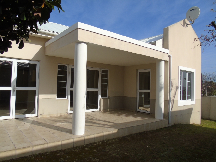 3 Bedroom Property for Sale in Beacon Bay Eastern Cape